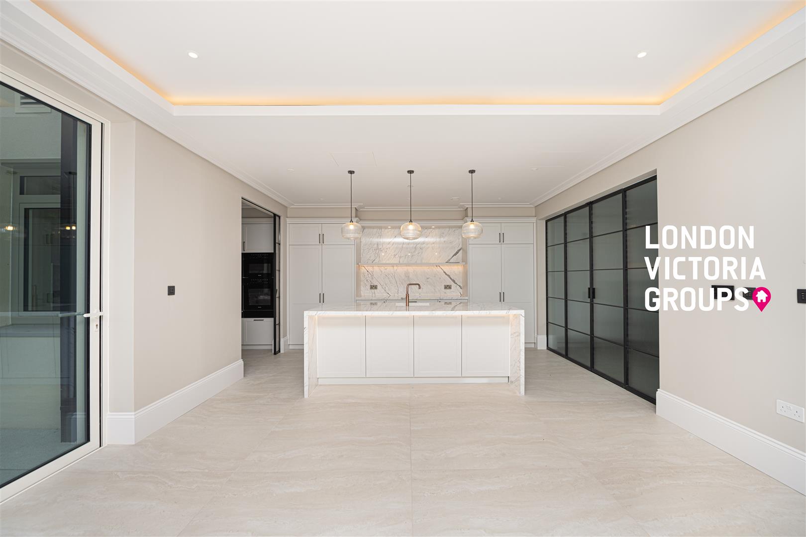 5 bed property in Banfield House, Distillery Road, LONDON